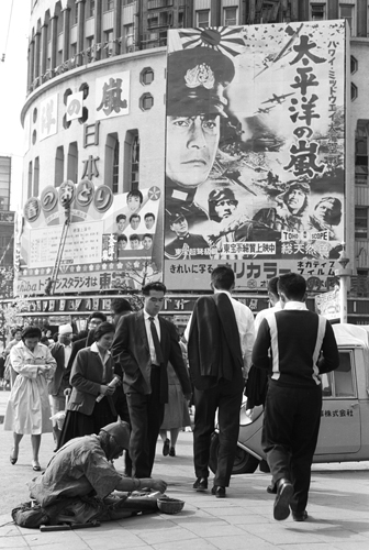 showa-photo-1 showa-photo-1